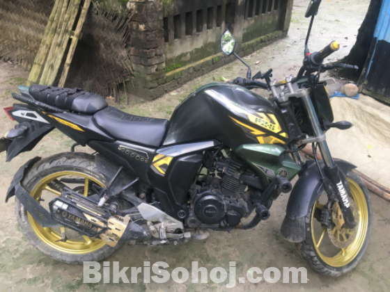 Yamaha Fzs v2